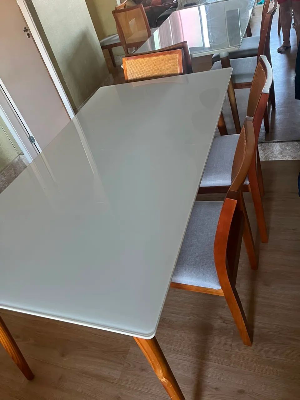 Mesa de jantar 1,60 X 0,90 - Foto 3