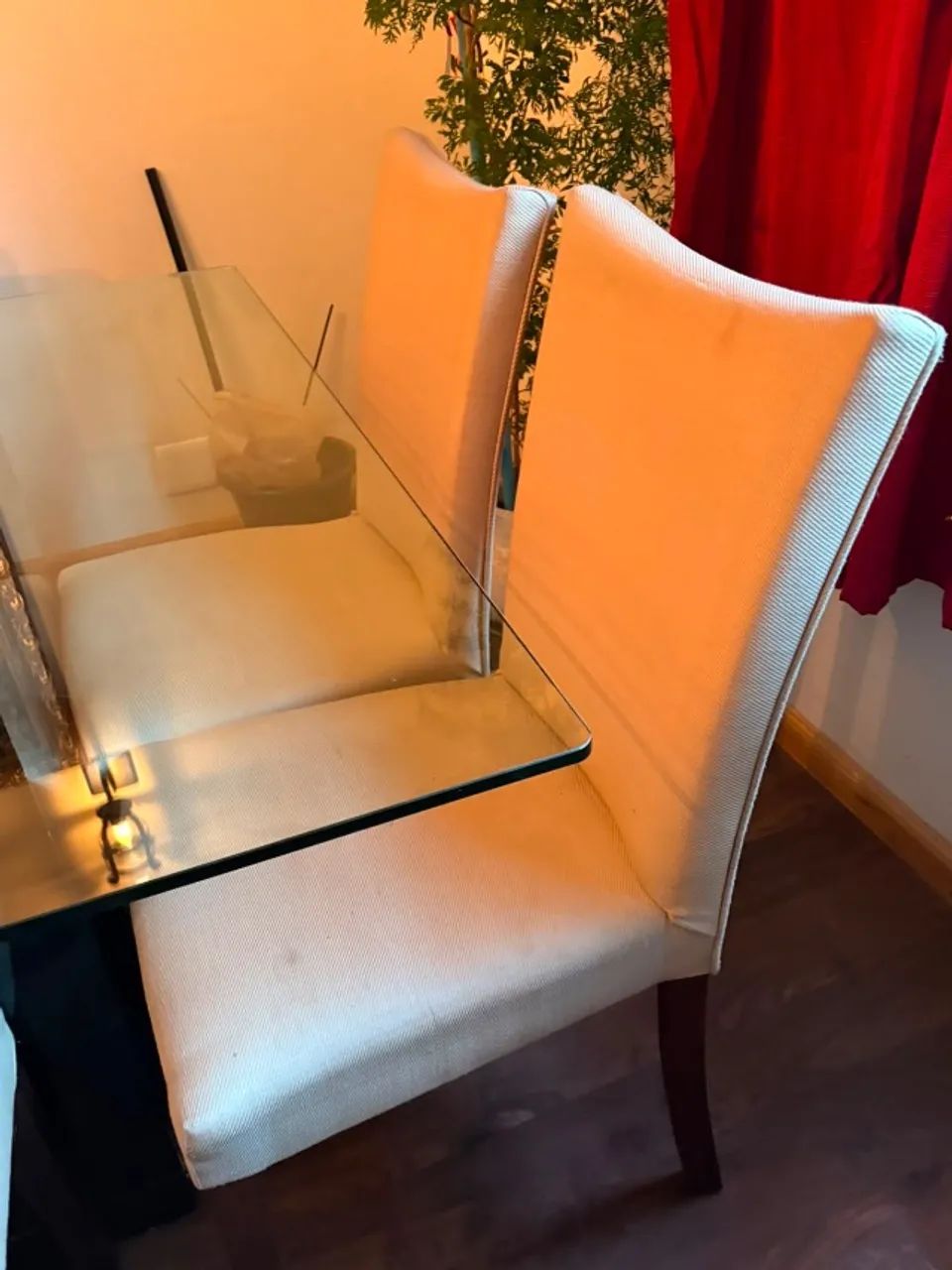 Mesa de jantar quadrada vidro e madeira maciça  - Foto 5