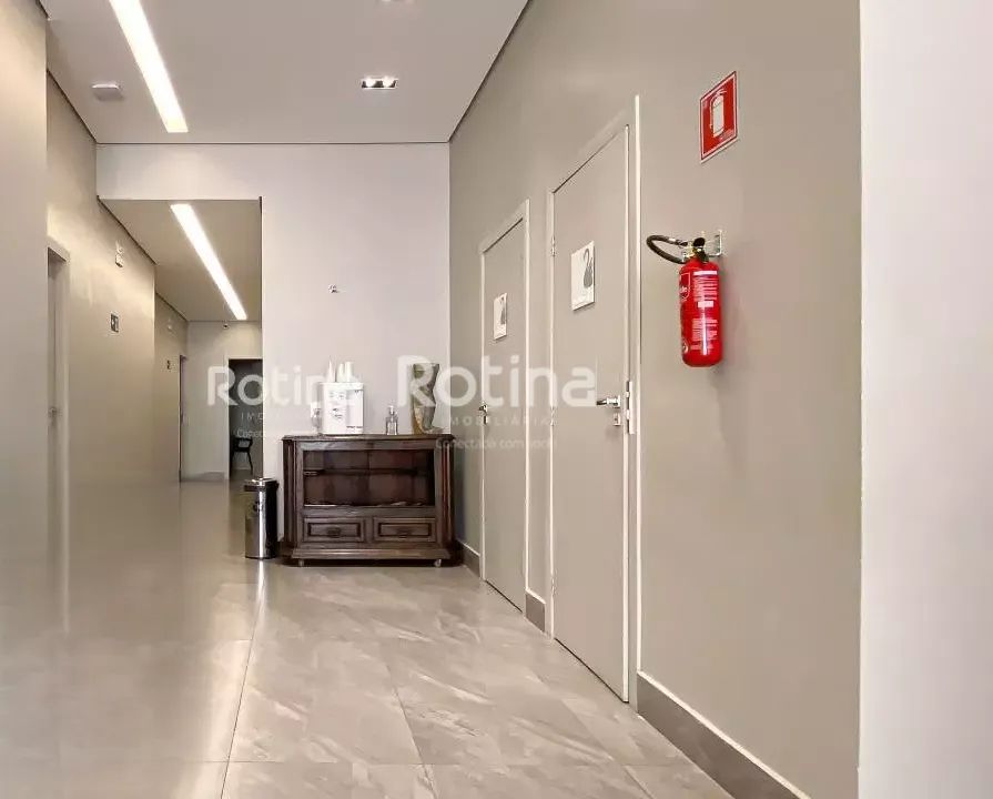 Sala para alugar, Centro - Uberlândia/MG - Rotina Imobiliária - Foto 2