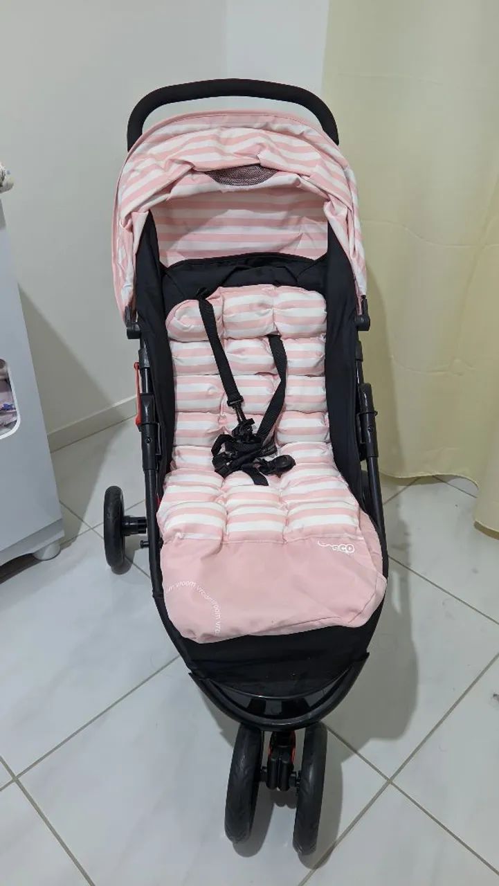 Carrinho de bebê em estado de novo!