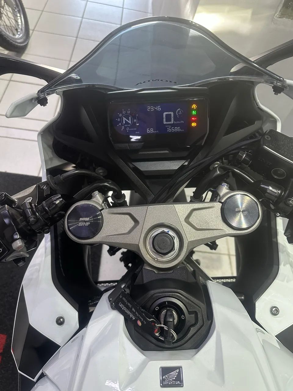Cbr 650r  - Foto 5