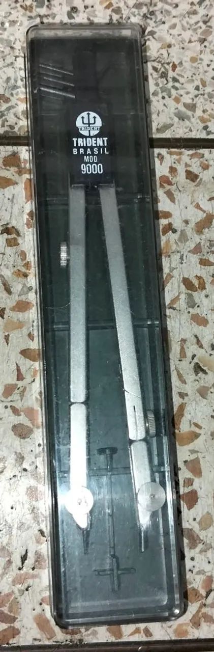 Compasso Técnico Profissional Trident 9000 (Com Agulhas Extras)