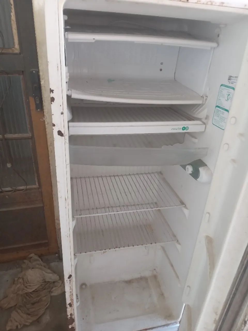 Geladeira branca 