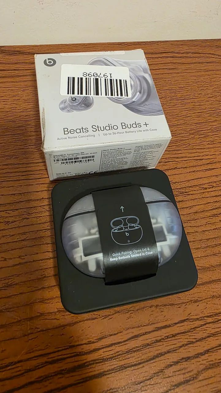 Fone BEATS STUDIO BUDS + TRANSPARENTE