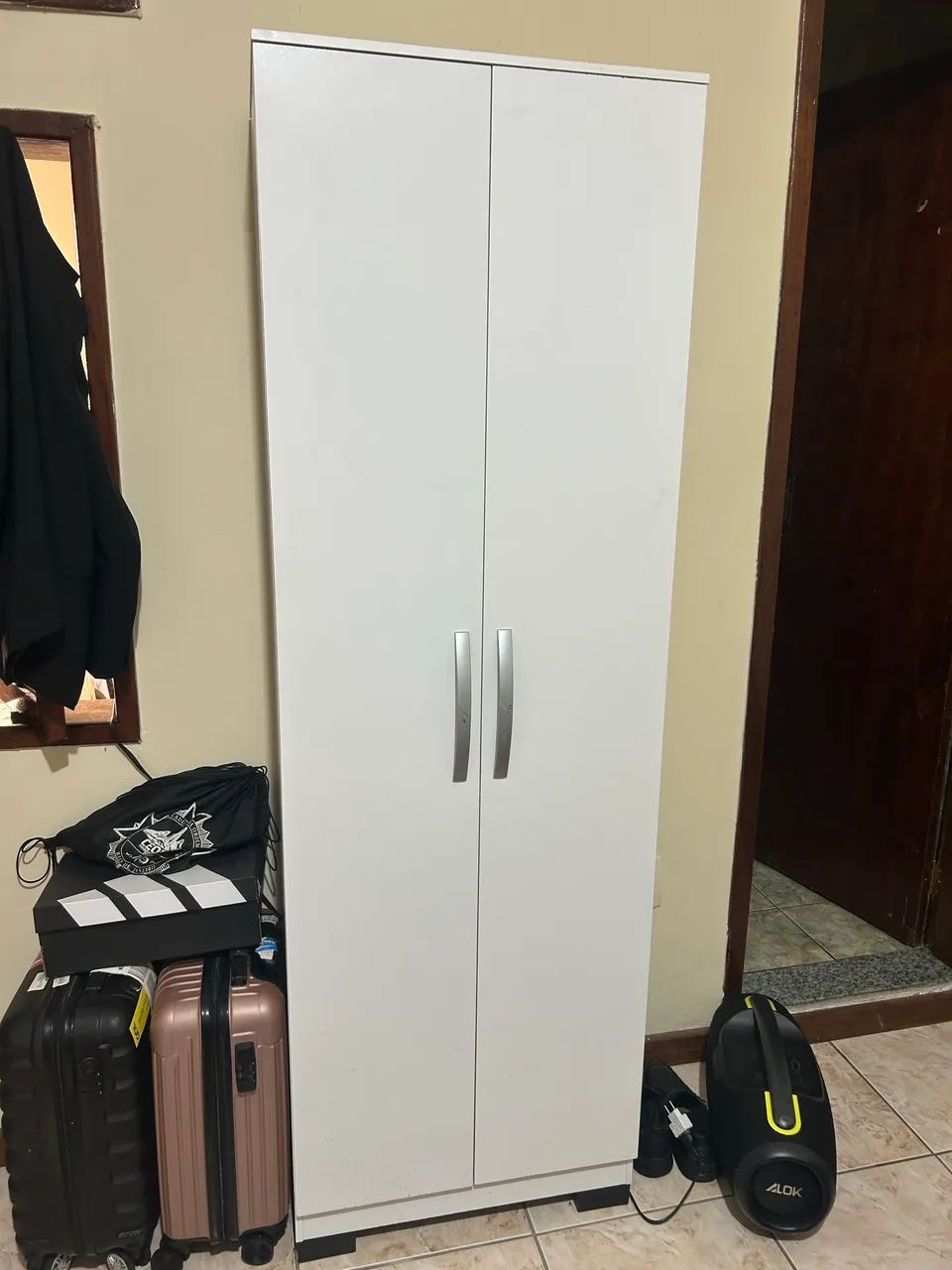 2 armários multifuncional 