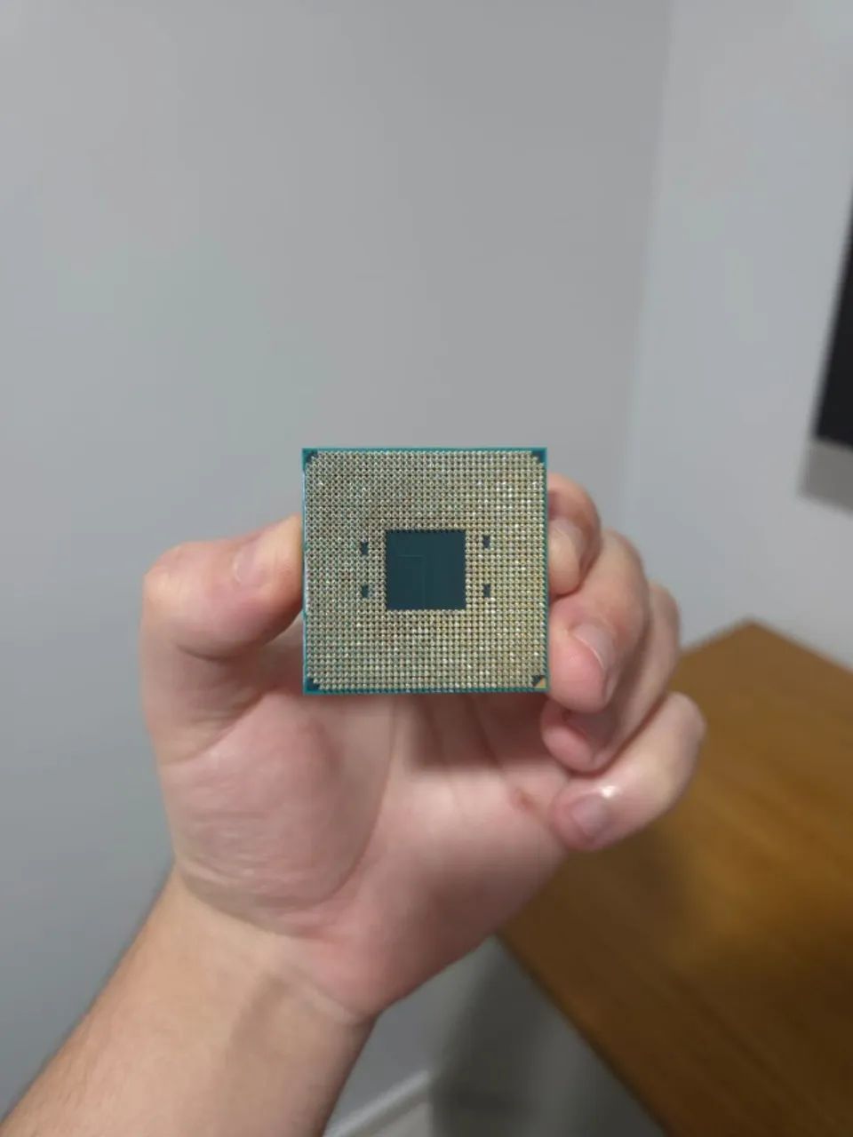 RYZEN 7 5700 - Foto 2