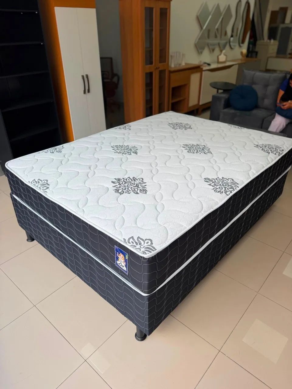 Cama box de casal molas ensacadas nova disponível 