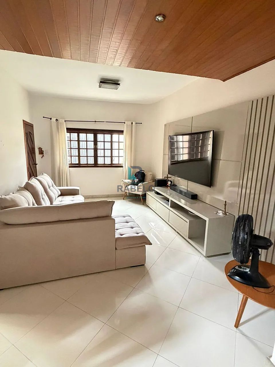 SOBRADO COM 4 QUARTOS NA VILA NUNES EM LORENA-SP