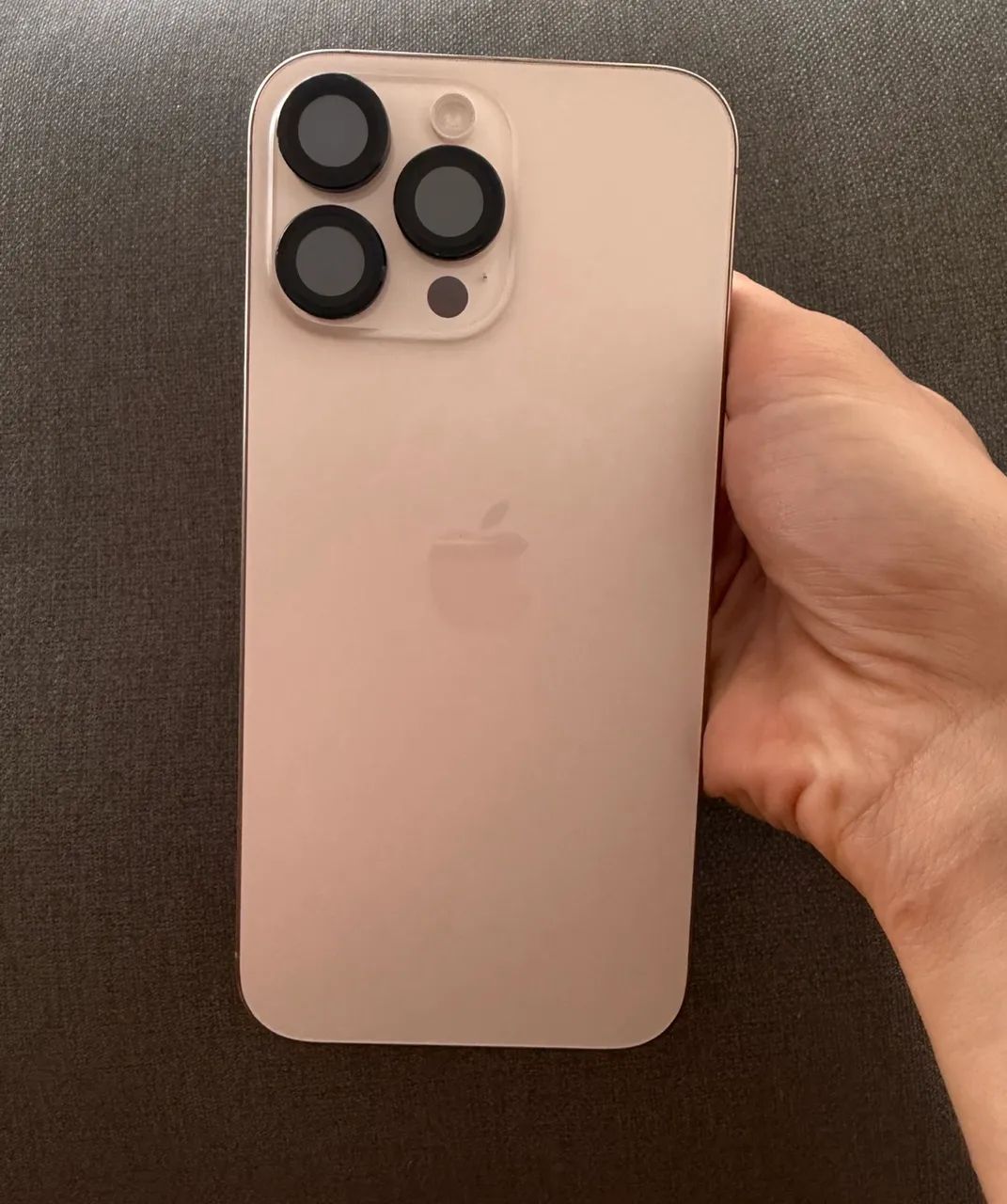 iPhone 16 Pro Max Titânio Desert - 256GB - Foto 3