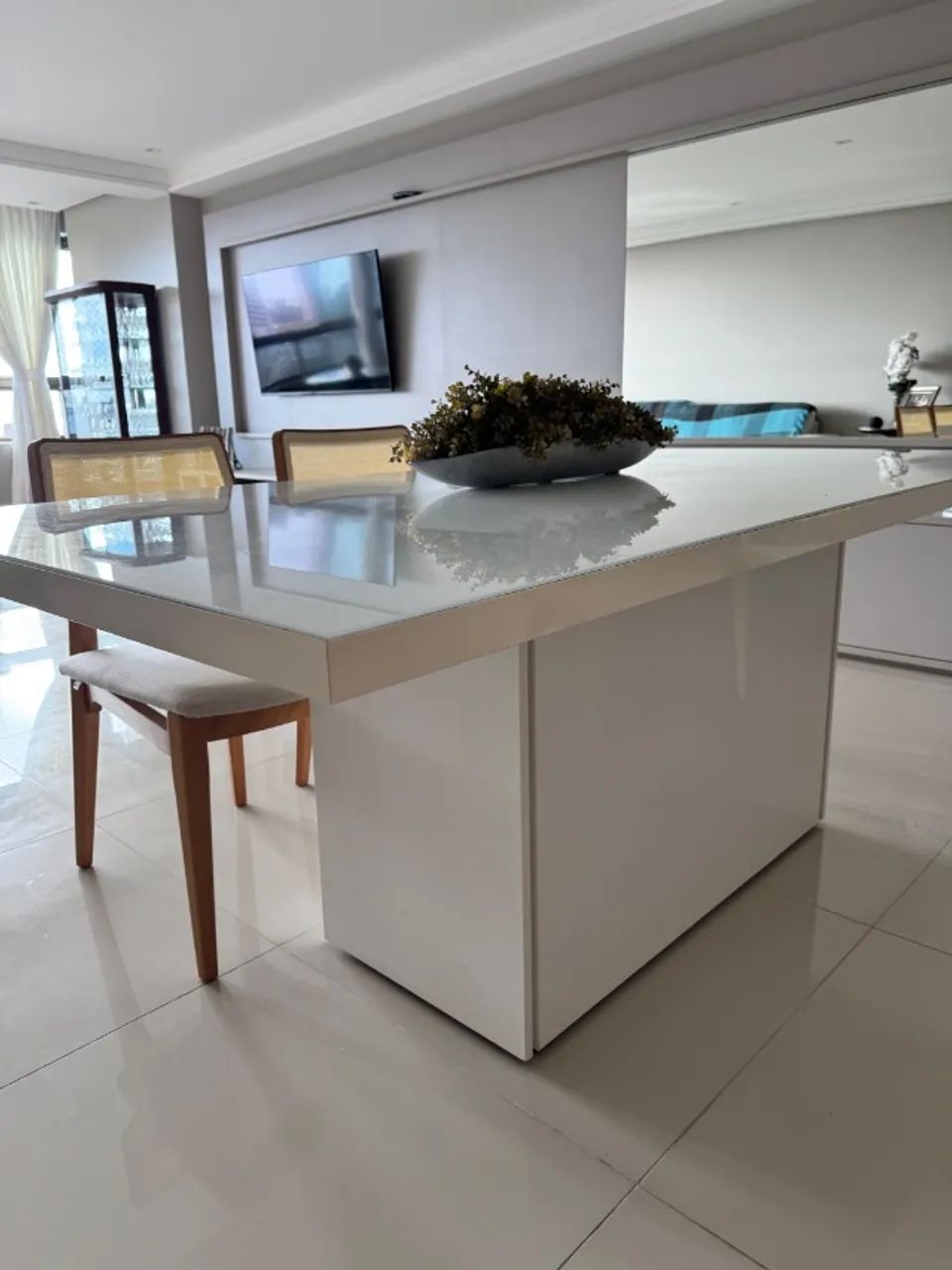 Mesa de jantar laca branca