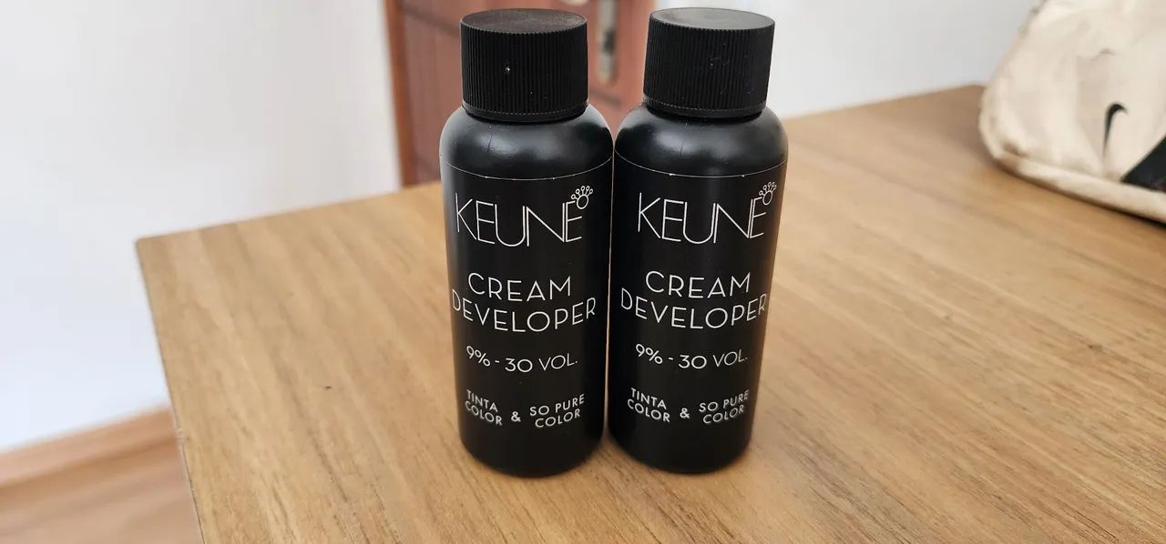 Tinta 8.4 + Ox 30vol - KEUNE  - Foto 3