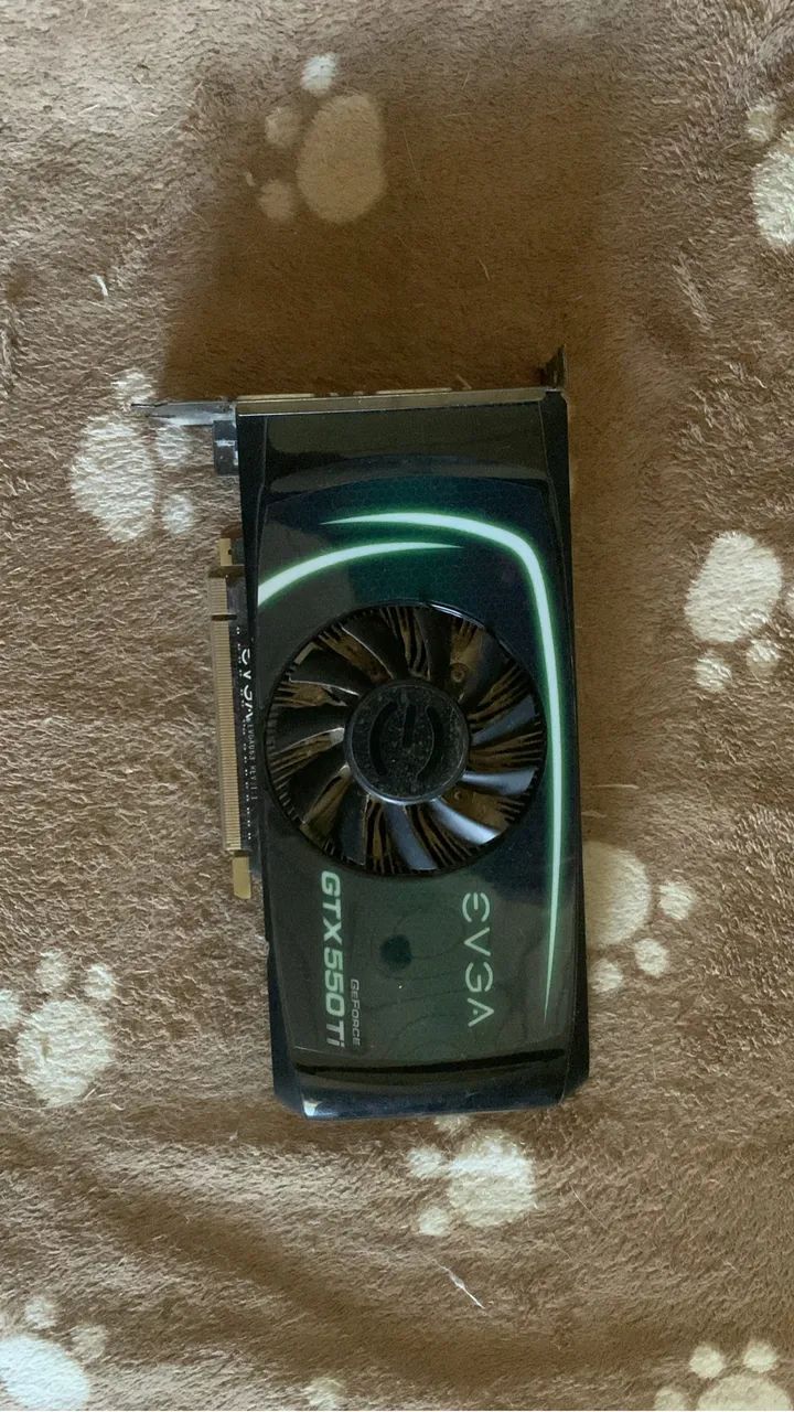GTX 550 Ti usada  - Foto 2
