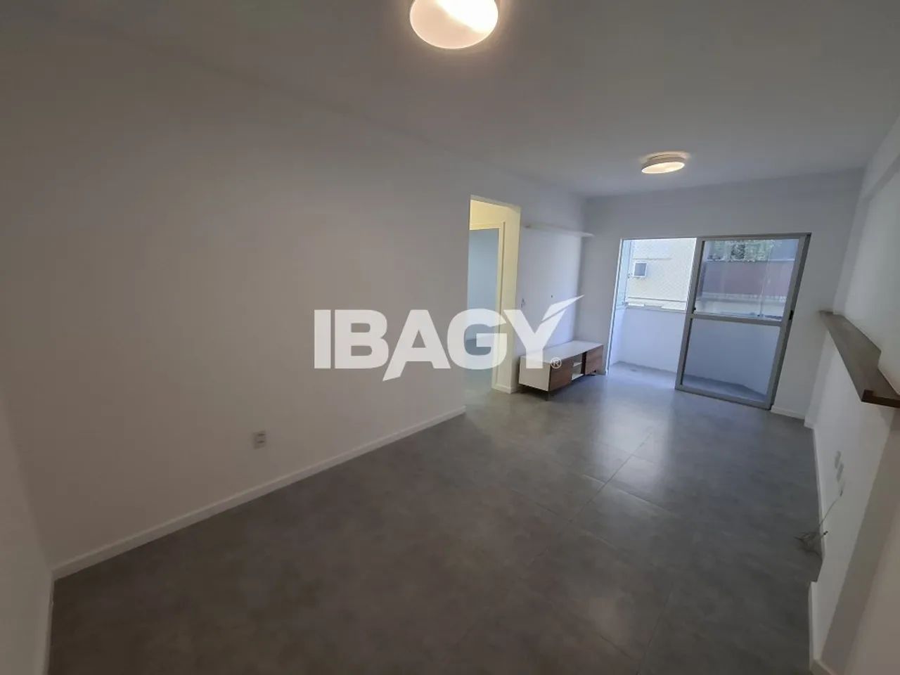 Excelente Apartamento 2 dormitório(s) em Coqueiros - Florianópolis - Foto 2