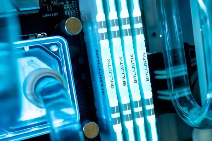 Memória PC | Ballistix | Black RGB | 16GB 3200 | (2X8GB) |  CRUCIAL | BL2K8G32C16U4BL | 64 - Foto 4