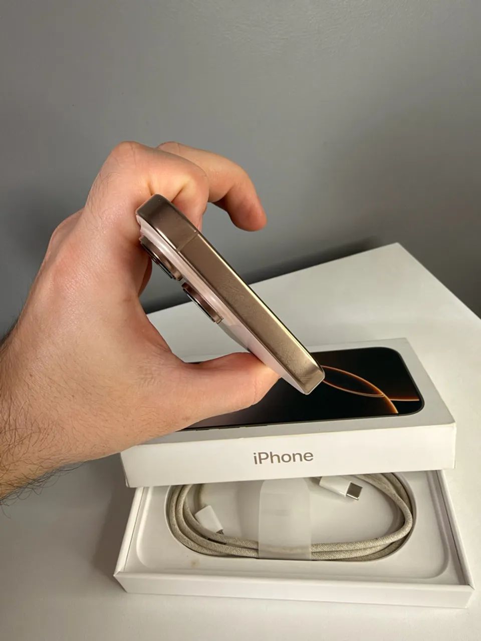 iPhone 16 Pro 256GB - 89% de bateria  - Foto 3