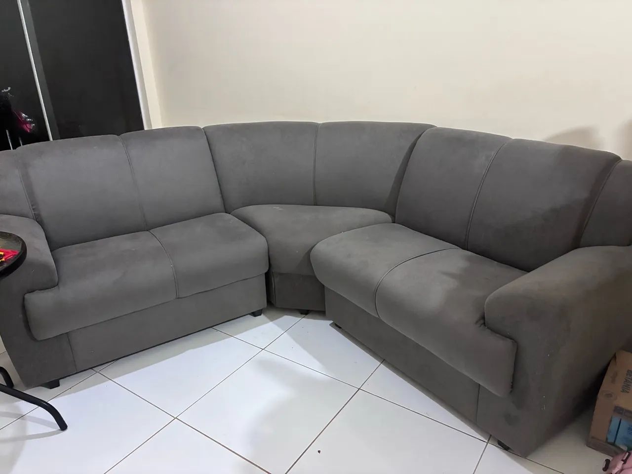 SOFÁ DUAS FORMAS DE DEIXAR NA SALA 
