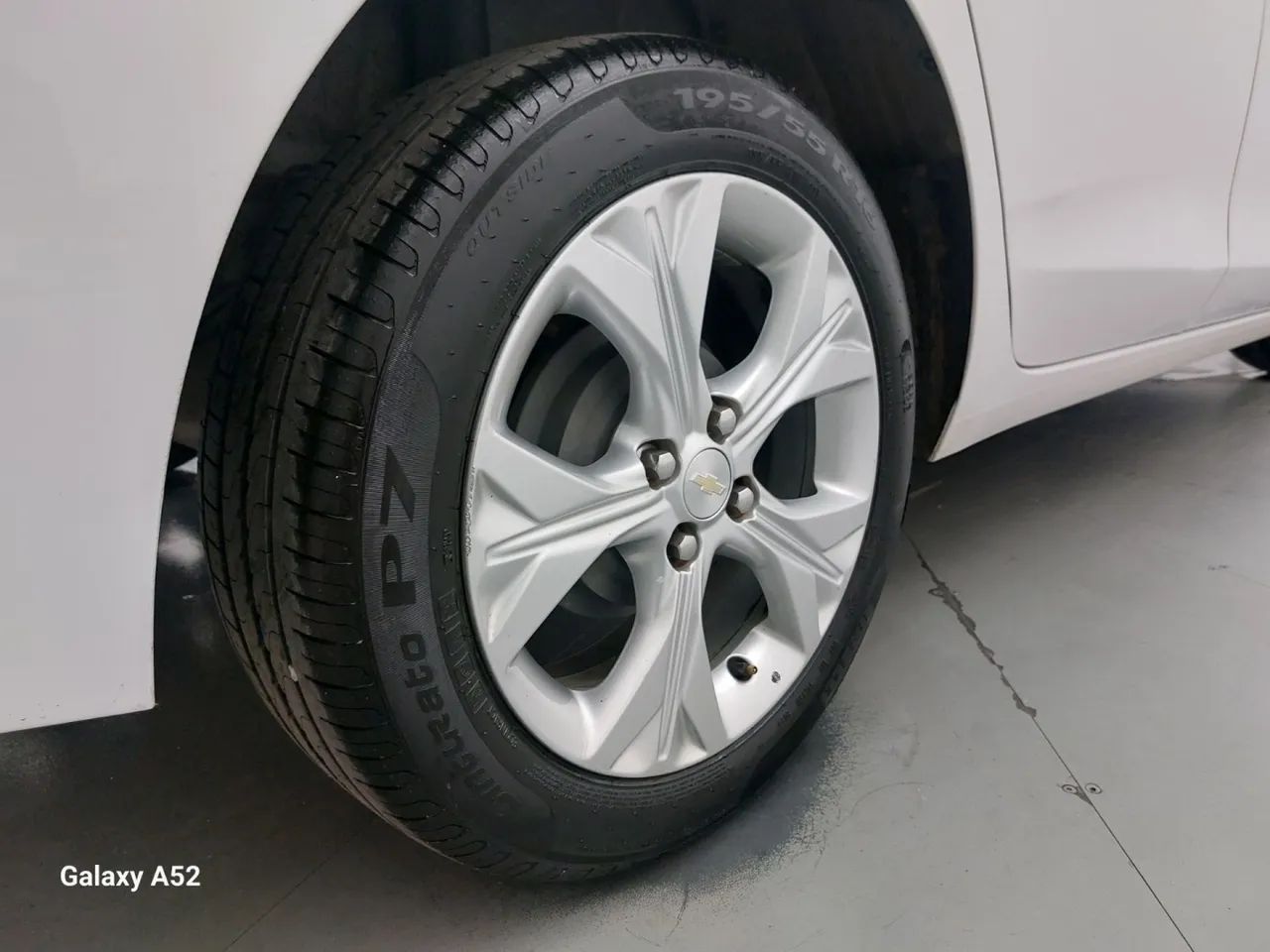 Chevrolet Onix Plus LTZ 1.0 12V TB Flex Mec. 4P, foto 14 de 18