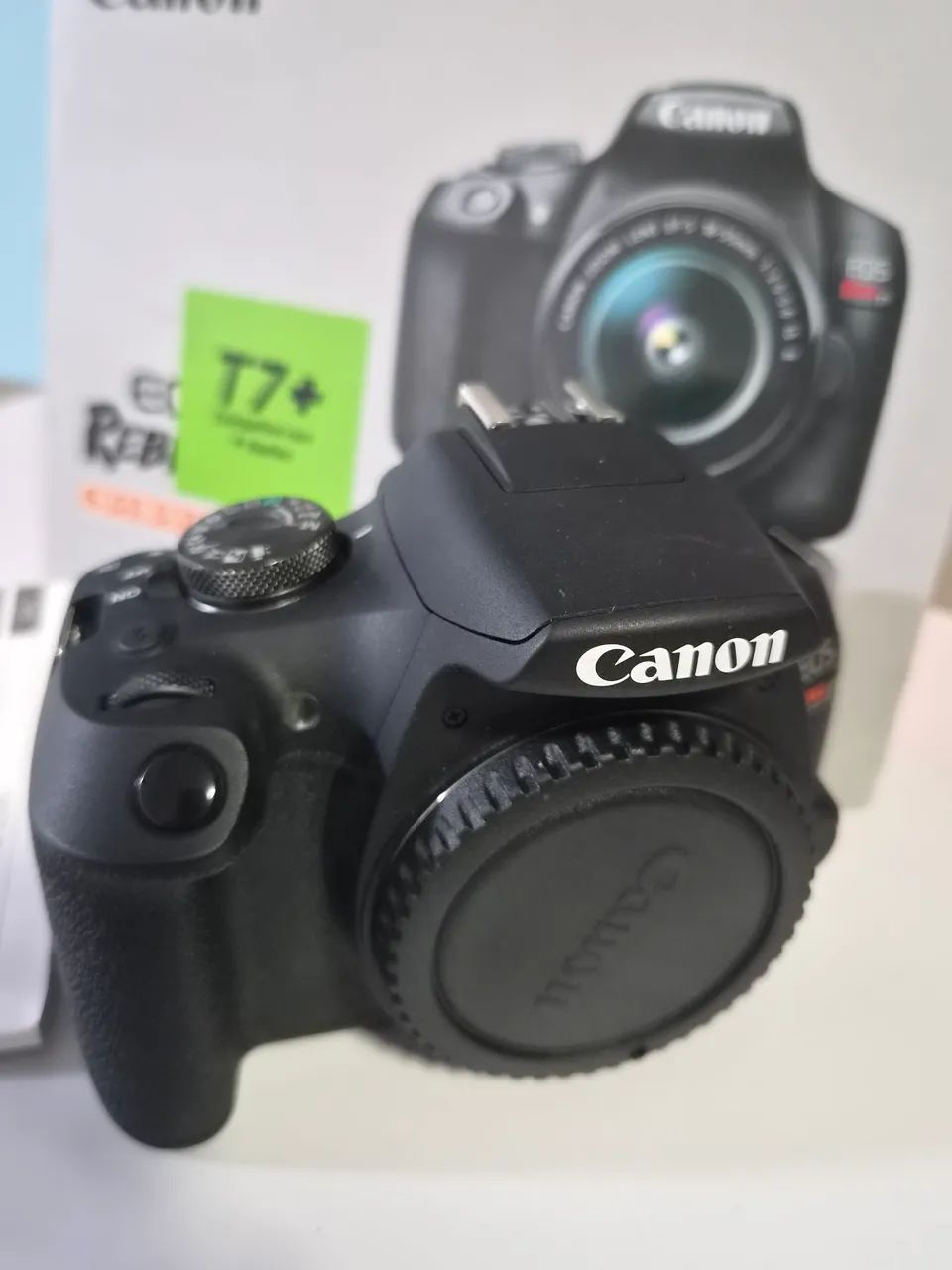 Canon t7+