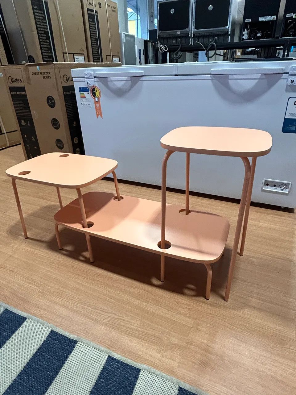 Conjunto de três mesa TOK & STOK  - Foto 2
