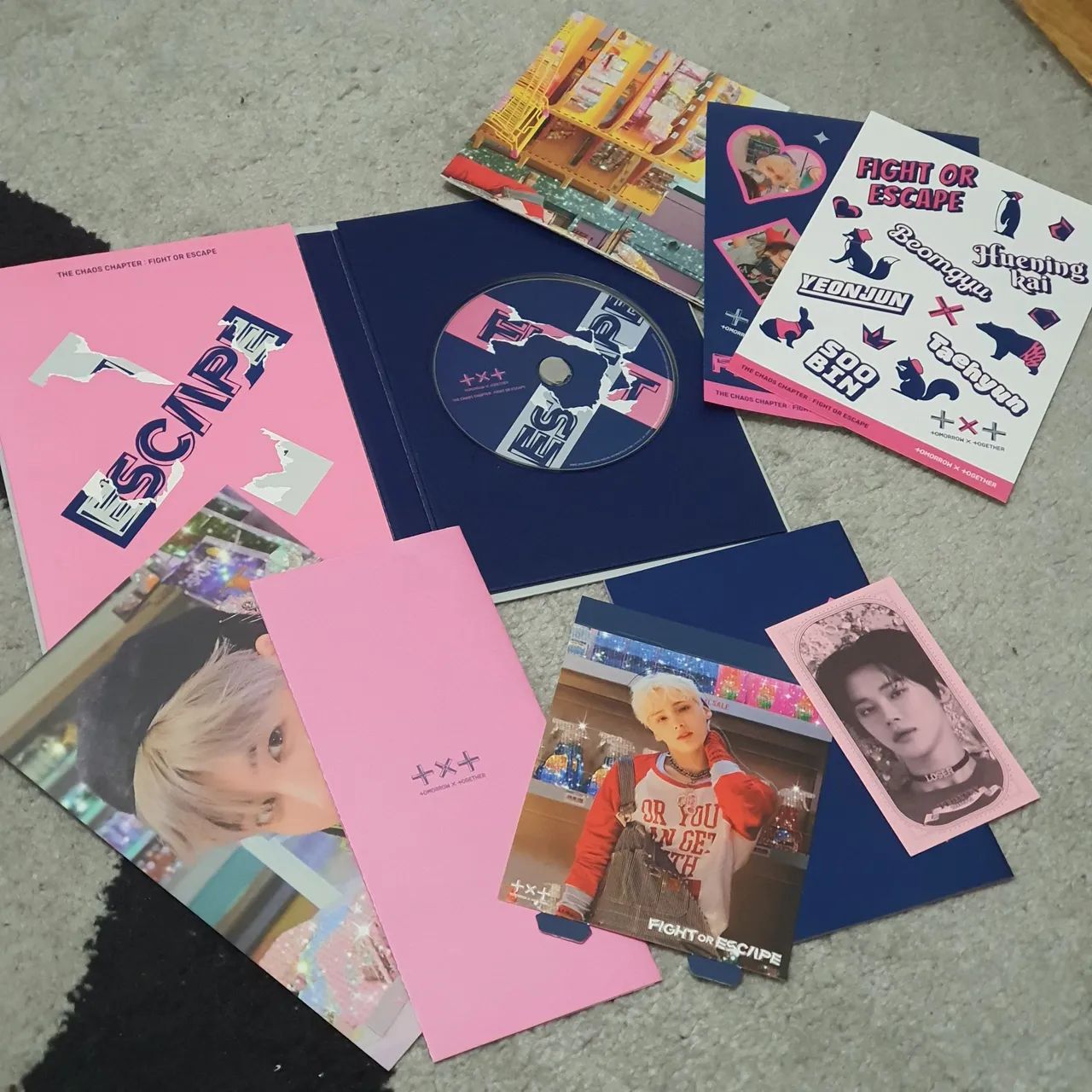 Álbum TXT Escape version - Tomorrow X Together - CDs, DVDs etc