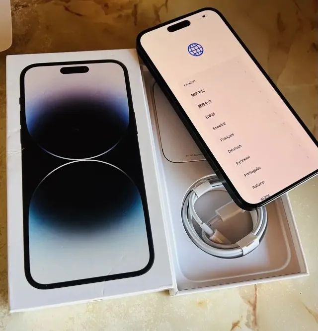 Vendo Iphone 14 Pro Max 256gb / único dono /Caixa e acessórios Todo Original 