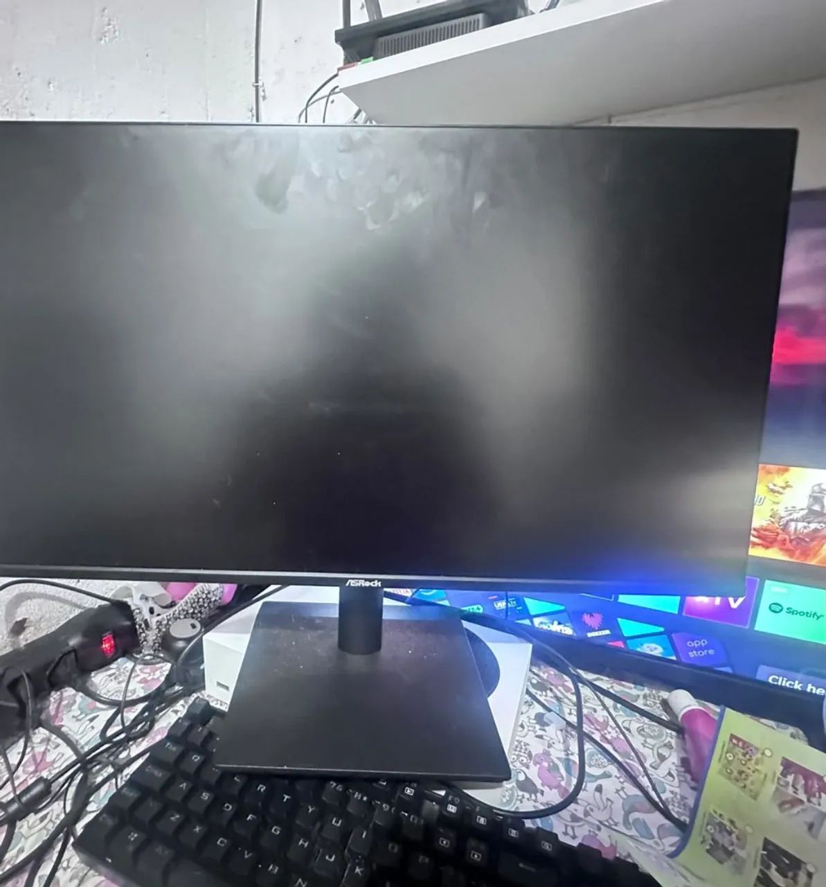 Monitor gamer Asus asrock