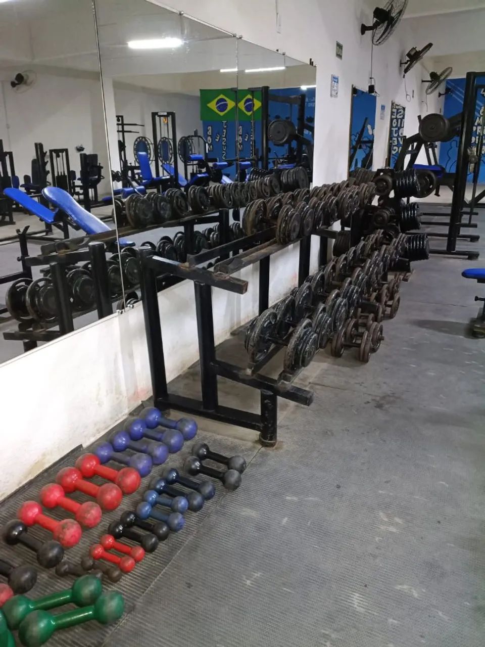 VENDE-SE ACADEMIA COMPLETA - Foto 4