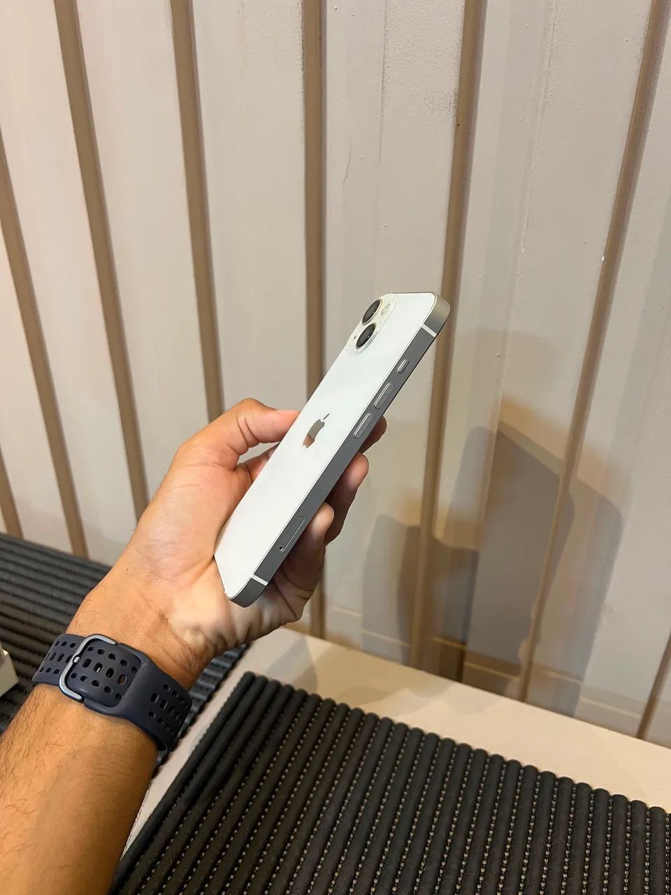 iPhone 13 128gb seminovo - Foto 2