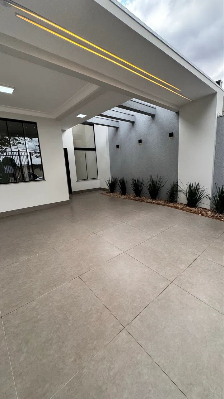 Casa no jardim Hortencia com 1 suíte + 2 quartos 