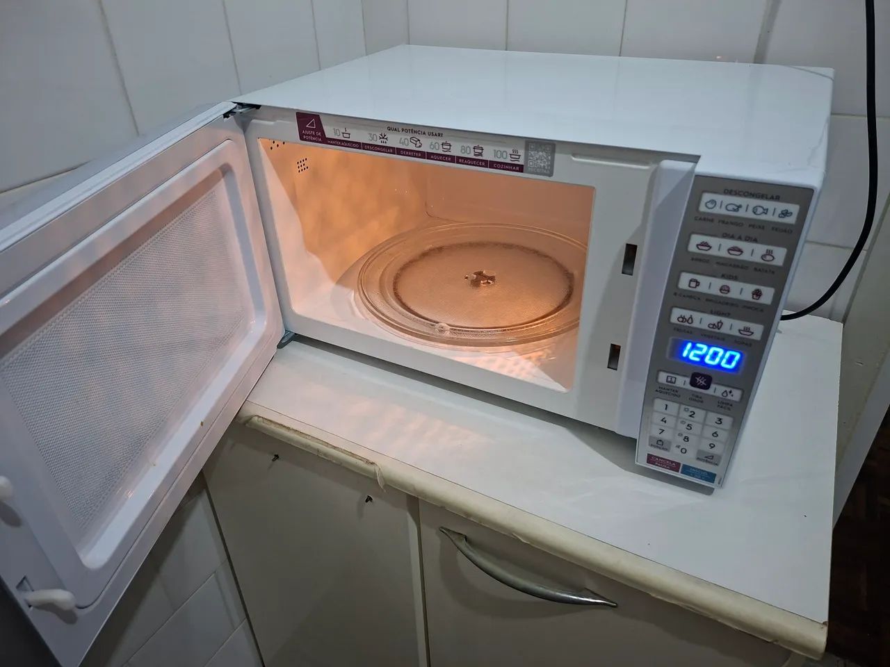Microondas Electrolux 34L 1400W - Foto 2