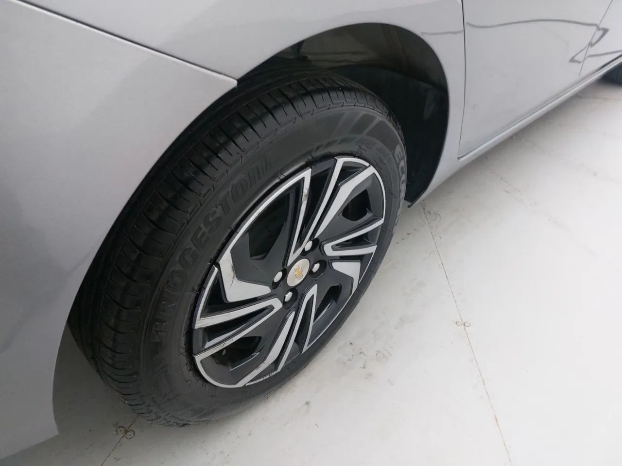 Chevrolet Onix Hatch LT 1.0 12V TB Flex Aut. 4P, foto 14 de 18