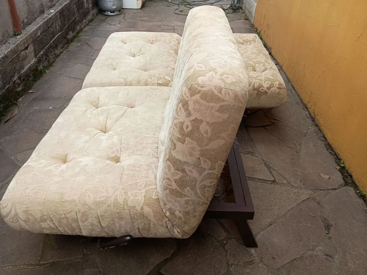 Sofá-cama casal, com molas e pistões a gás. - Foto 4