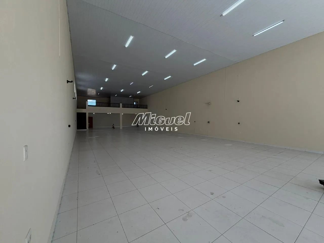 Salão Comercial, para aluguel, São Judas - - São Pedro/SP - Foto 3