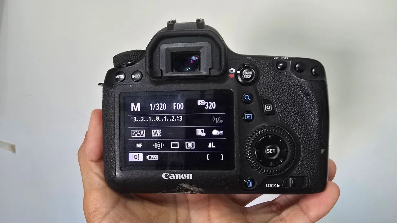 Câmera Canon 6D - Foto 3