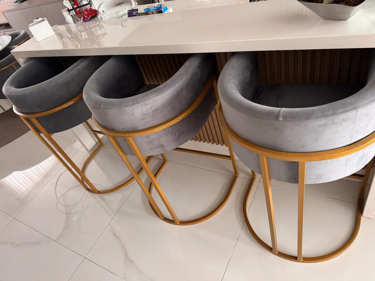 Poltronas e cadeiras  - Foto 2