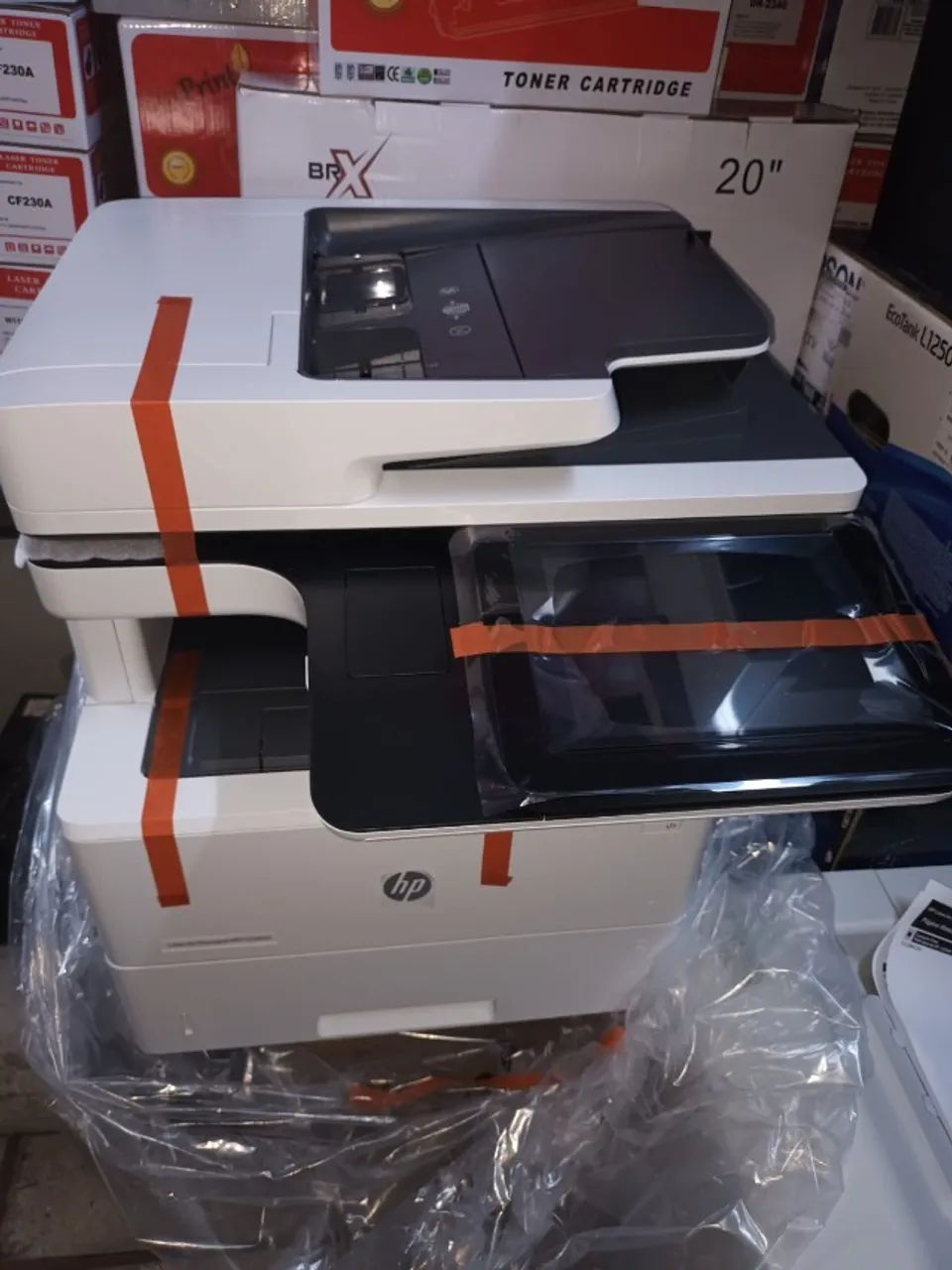 Impressora HP LaserJet Managed E52645dn zero  - Foto 2