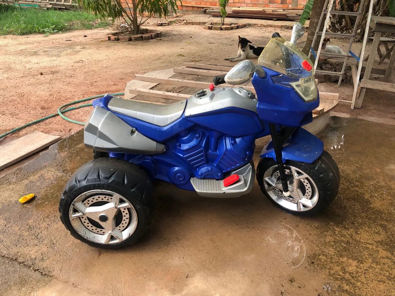 Moto elétrica 
