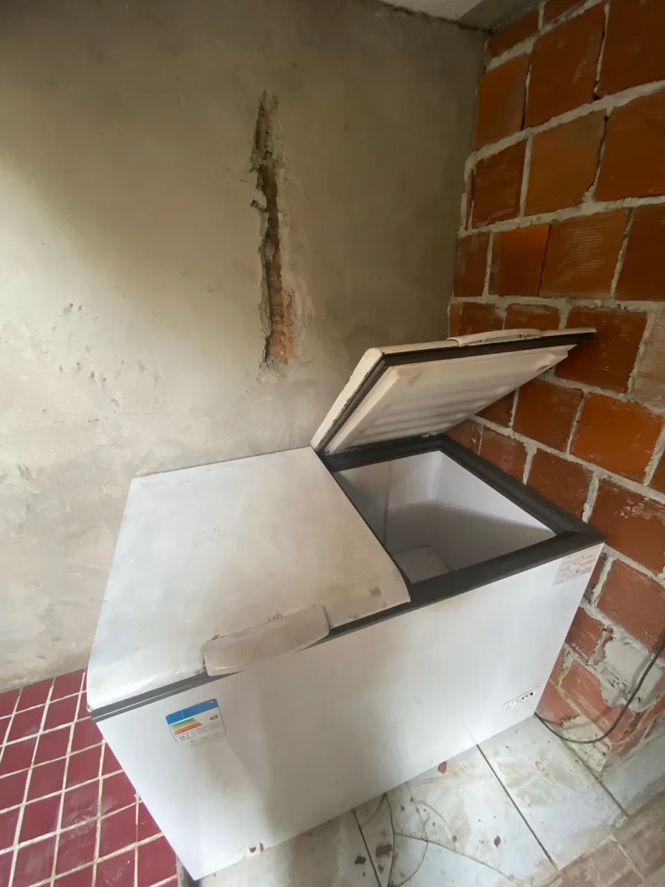 Frezzer semi-nova duas portas - Foto 4