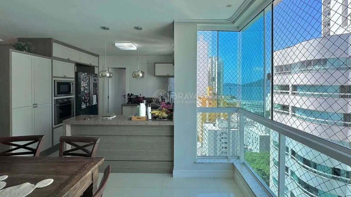 EDIFÍCIO 4 ESTAÇÕES - PIONEIROS - BALNEÁRIO CAMBORIÚ