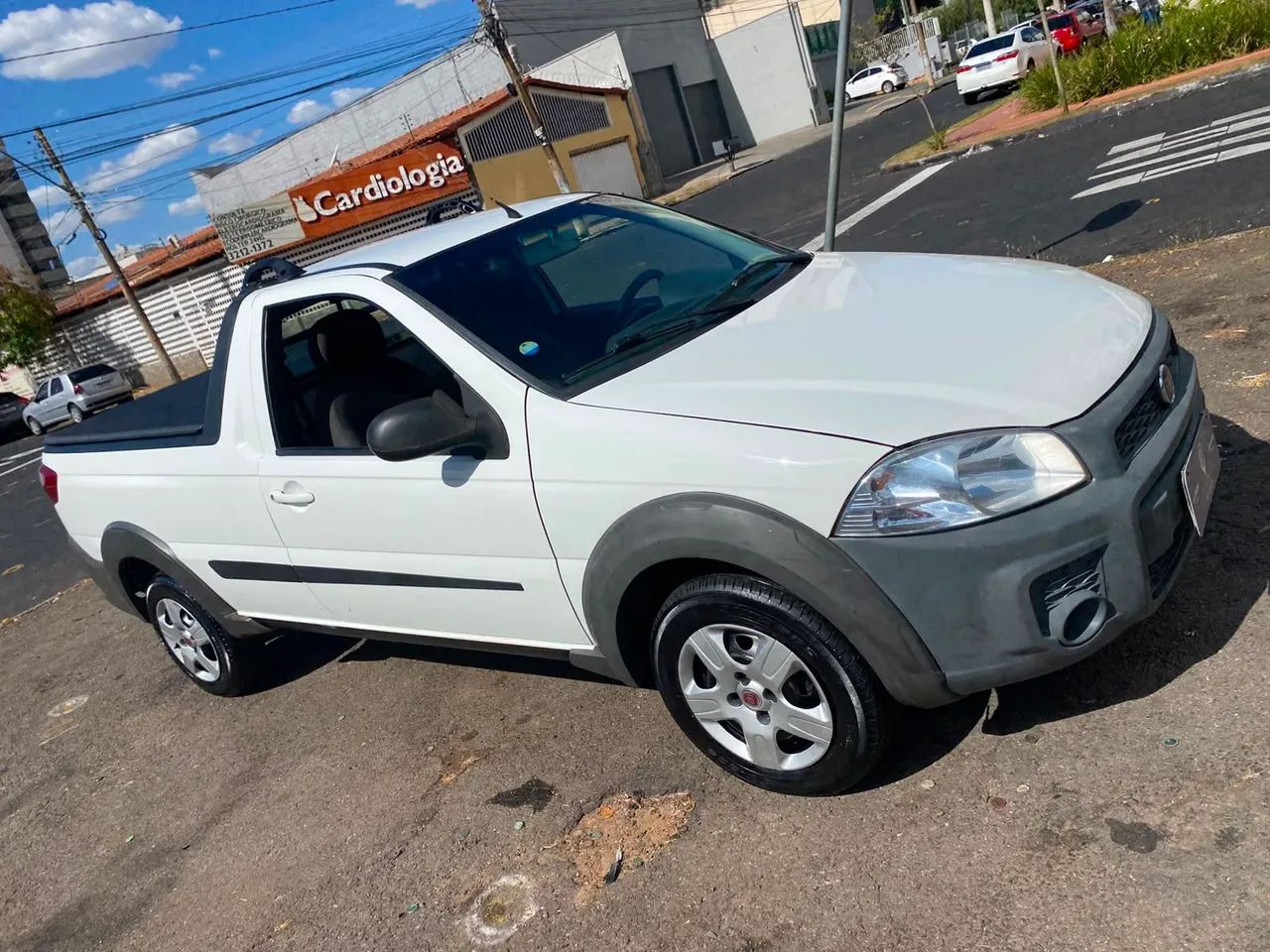 Fiat Strada Working Hard 1.4 Fire Flex 8V CS 2017 - Foto 2