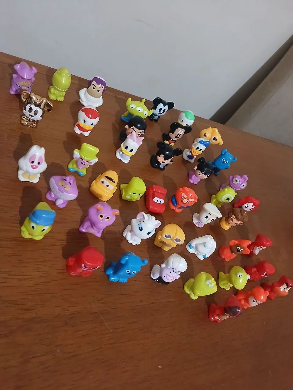 Lote Miniaturas Disney Gogos 