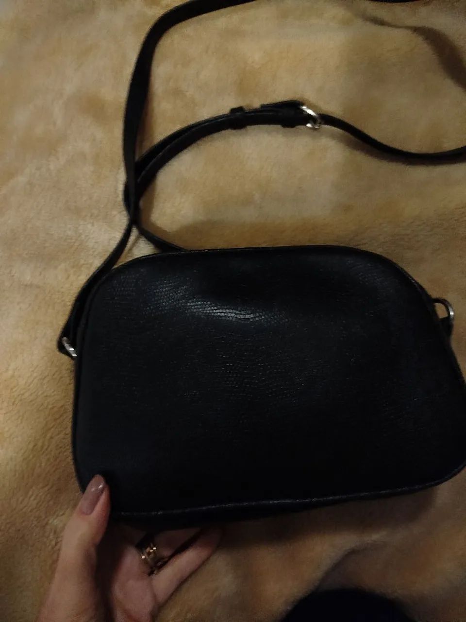 Bolsa transversal preta pequena  - Foto 2