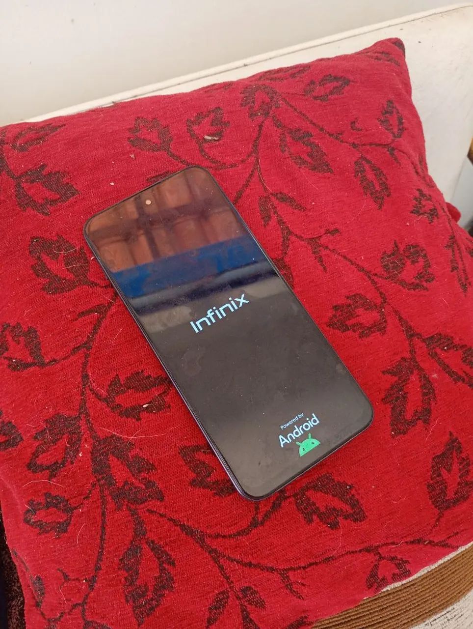 Celular infinix hot 50 sem sair som