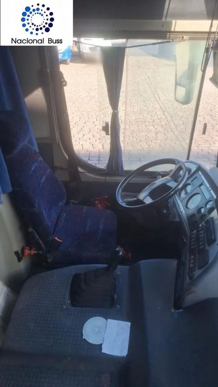 Neobus spectrum Volkswagen motor mwm  - Foto 2