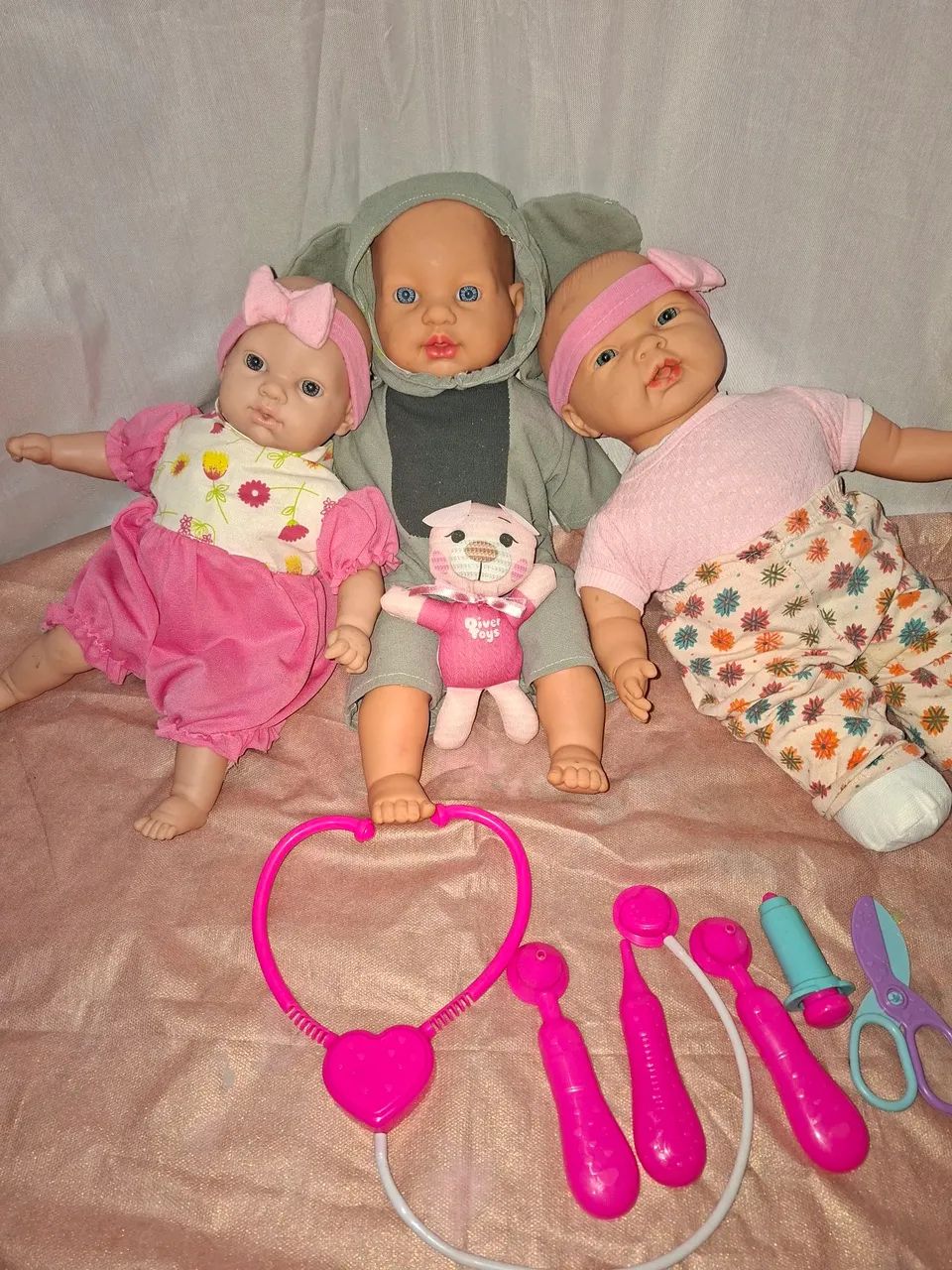 Lotinho 3 Lindas Bonecas Bebês  - Foto 2