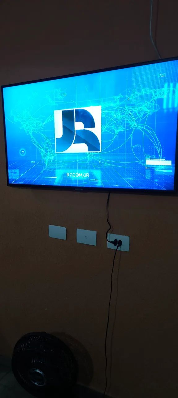 Smart TV Samsung 43 polegadas  - Foto 4