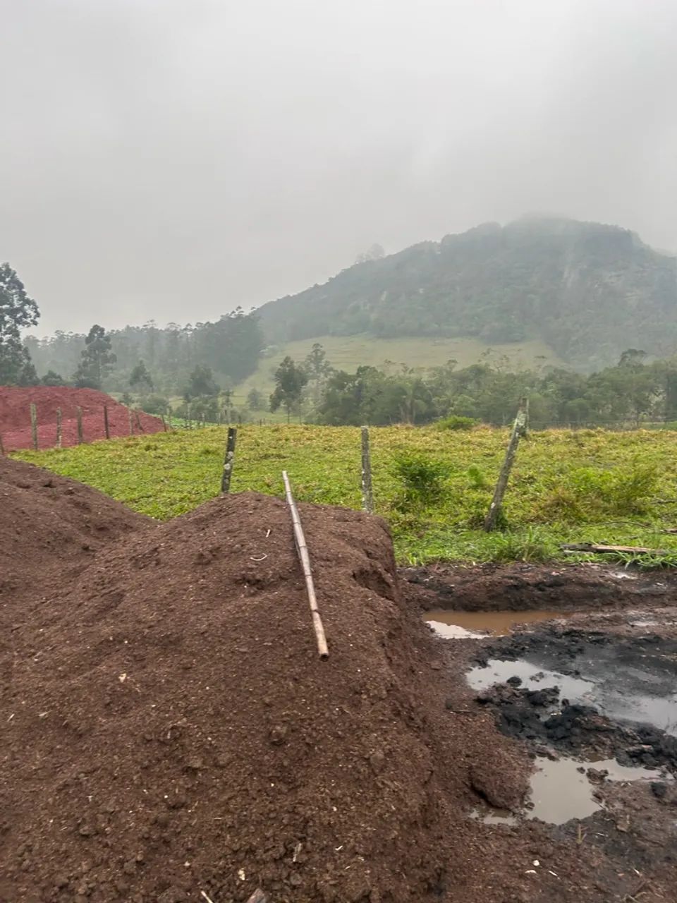 Vendo ou troco terreno em sombrio - Foto 2