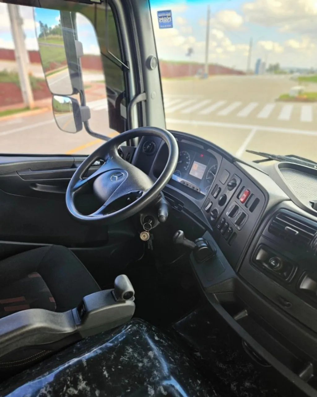 Mb atego 3030 8x2 chassi 2020 - Foto 4