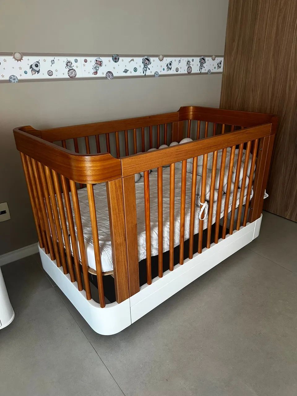 BERÇO E CÔMODA - Foto 3