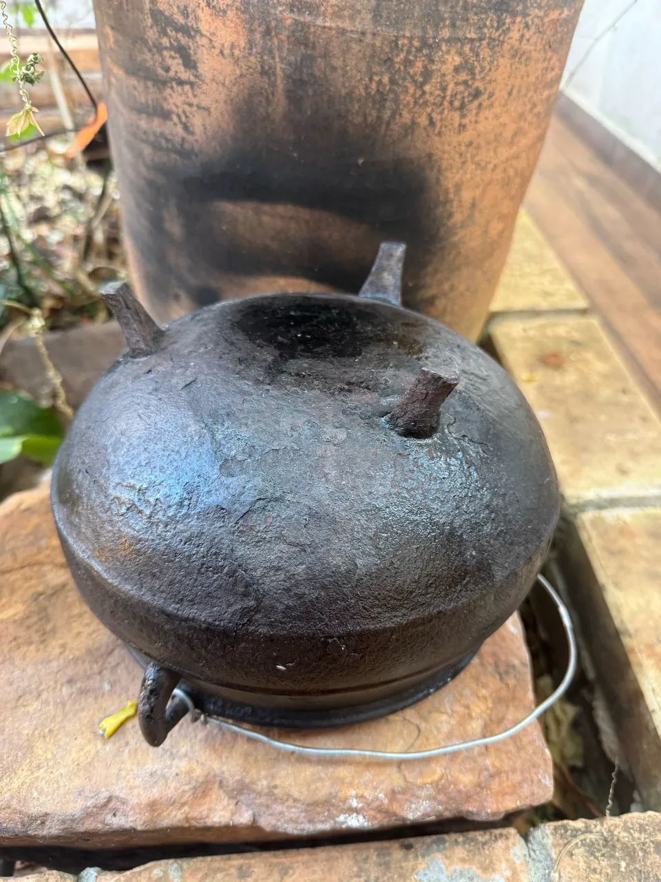 Panela de ferro antiga  - Foto 2